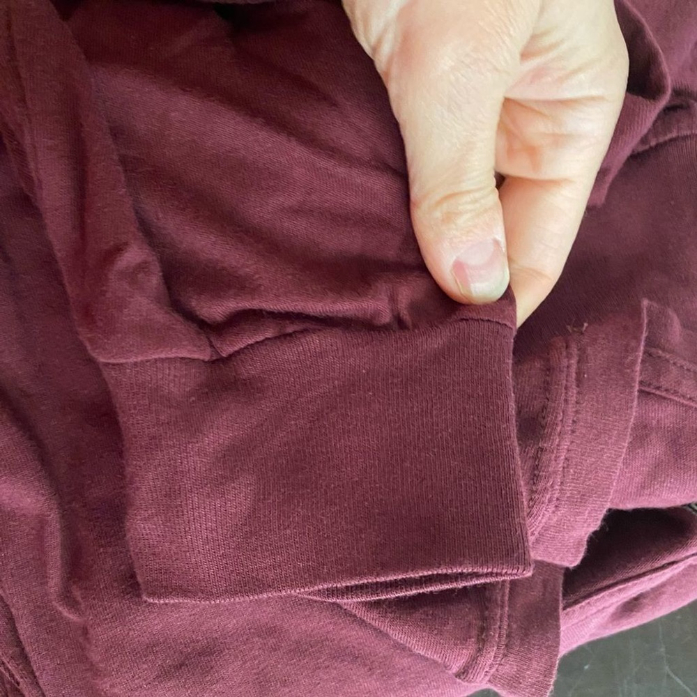 PINK Victoria’s Secret Maroon Long Sleeve T-shirt Oversized Relaxed Fit, Size M - Picture 7 of 15